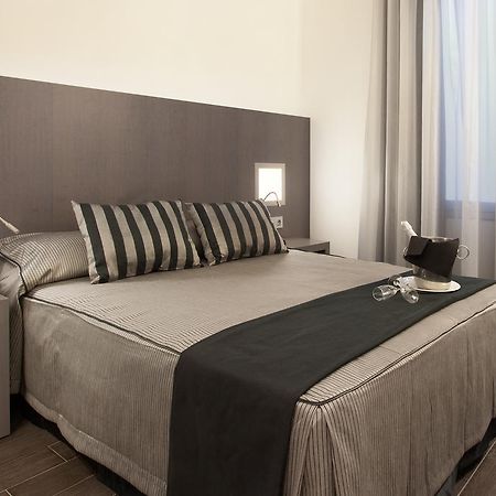 Dalia Ramblas Barcelona Ngoại thất bức ảnh